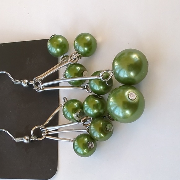Boutique Paparazzi Olive Green Ball Accent Dangle Fashion Earrings - Picture 2 of 4